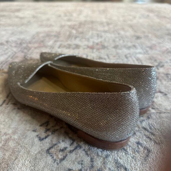 Stuart Weitzman Metallic Silver Designer Pointed Toe Sparkly Flats SZ 8.5 NARROW - Picture 3 of 6